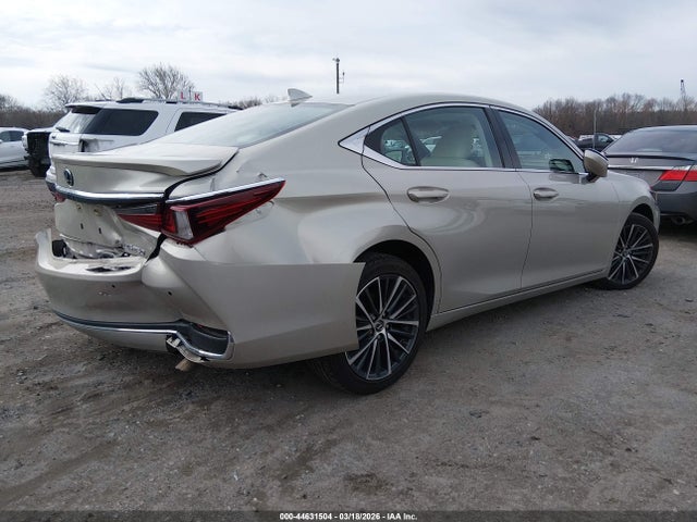 44631504 :رقم المزاد ، 58AD11D11NU008409 vin ، 2022 Lexus Es 250 مزاد بيع