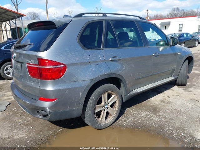 2012 BMW X5 5UXZW0C55CL668567 Photo 3