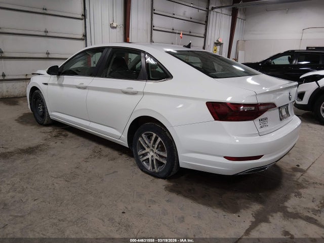 2020 VOLKSWAGEN JETTA 3VWG57BU5LM089815 Photo 2