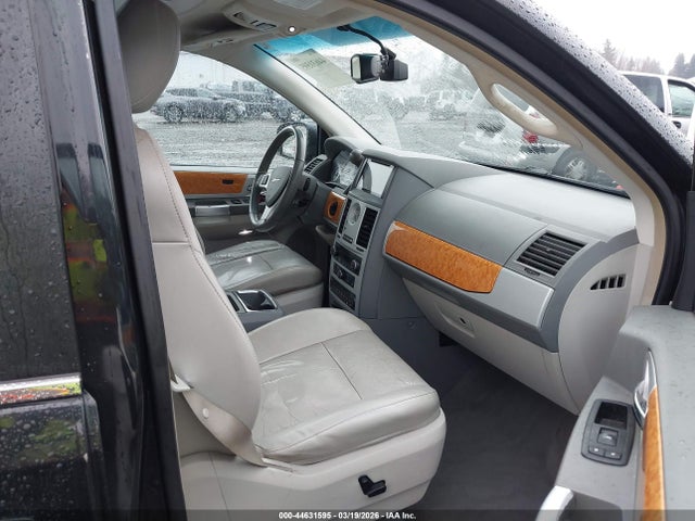 Aukcja sprzedaży 2010 Chrysler Town & Country Limited, vin: 2A4RR6DX0AR177396, numer aukcji: 44631595