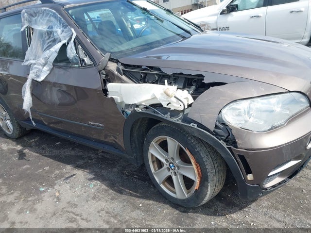 2012 BMW X5 5UXZV4C51CL759023 Photo 5