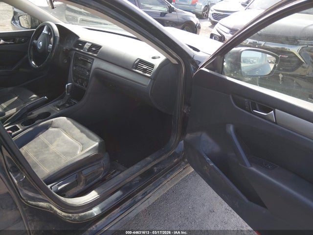 Aukcja sprzedaży 2014 Volkswagen Passat 1.8t Wolfsburg Edition, vin: 1VWAT7A33EC078420, numer aukcji: 44631613