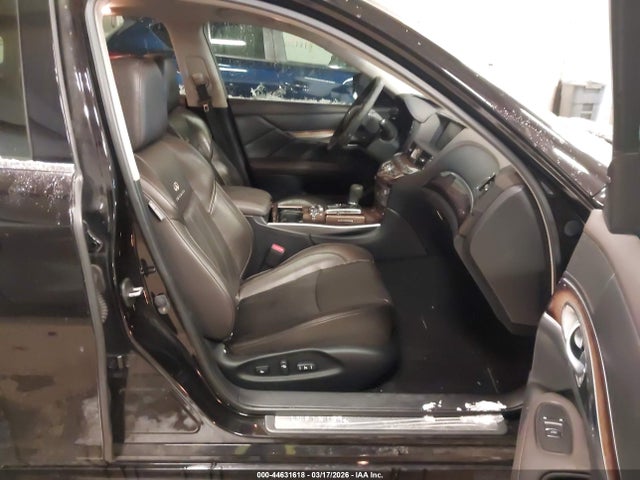44631618 :رقم المزاد ، JN1BY1AR1BM371140 vin ، 2011 Infiniti M37x مزاد بيع