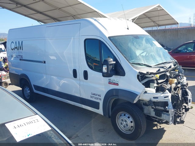 3C6URVJG0JE117125 RAM Promaster 3500 Cargo Van High Roof 159 Wb Ext