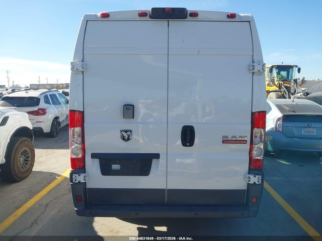 3C6URVJG0JE117125 RAM Promaster 3500 Cargo Van High Roof 159 Wb Ext