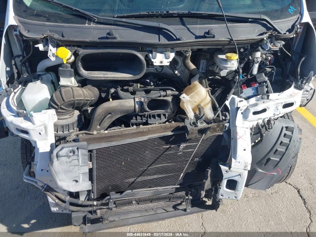 3C6URVJG0JE117125 RAM Promaster 3500 Cargo Van High Roof 159 Wb Ext