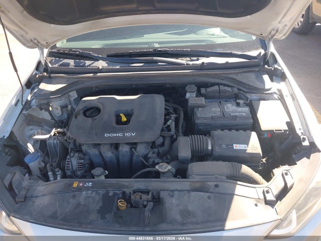 5NPD84LF1HH175275 Hyundai Elantra Value Edition