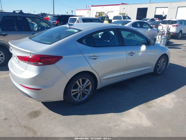 5NPD84LF1HH175275 Hyundai Elantra Value Edition
