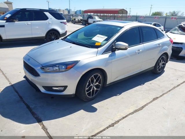 Ford FOCUS SEL 2017 1FADP3H20HL313666 Image 2