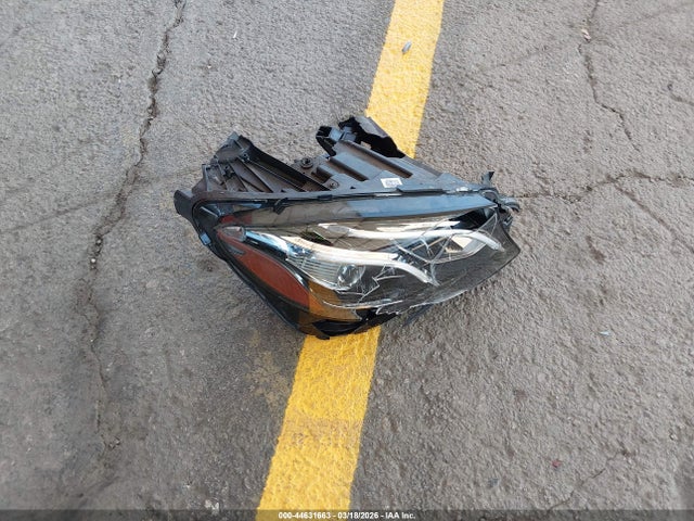 WDDZF4JB0KA606334 Mercedes-Benz E 300