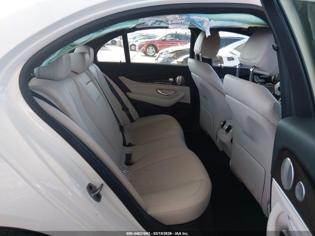 WDDZF4JB0KA606334 Mercedes-Benz E 300