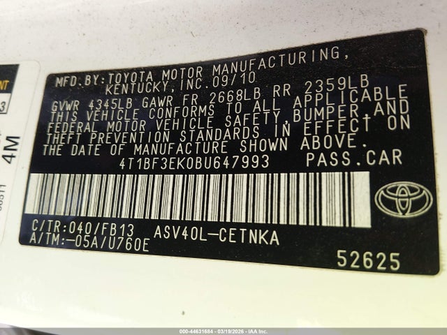 44631684 :رقم المزاد ، 4T1BF3EK0BU647993 vin ، 2011 Toyota Camry Le مزاد بيع