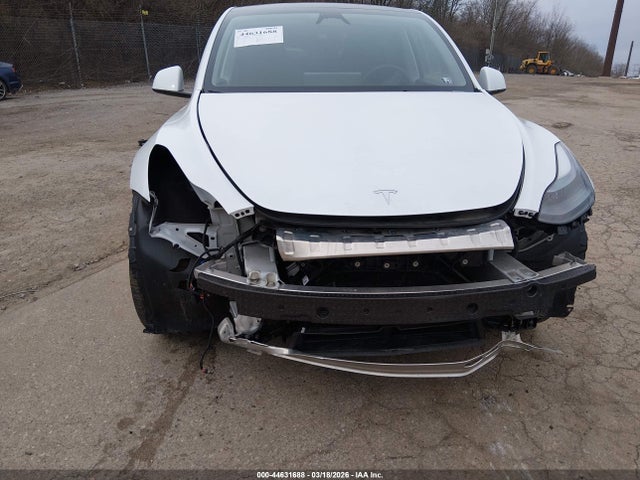 7SAYGDEE9RA249969 Tesla Model Y Long Range Dual Motor All-wheel Drive