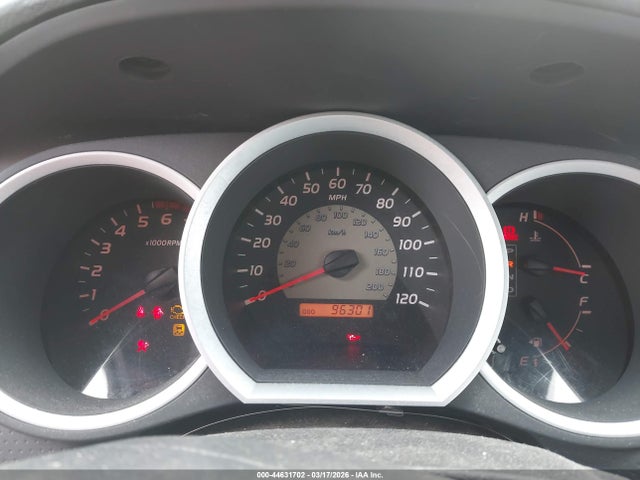 Продажа на аукционе авто 2010 Toyota Tacoma, vin: 5TENX4CNXAZ739006, номер лота: 44631702