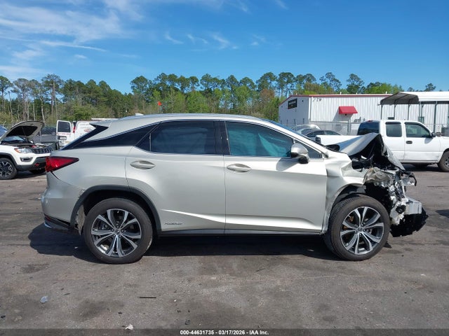 44631735 :رقم المزاد ، 2T2HGMDA6LC043904 vin ، 2020 Lexus Rx 450h مزاد بيع