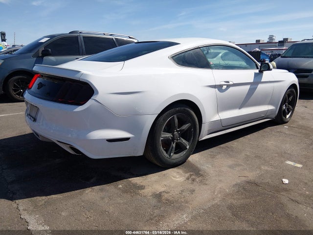 Ford Mustang Ecoboost 2015 1FA6P8TH5F5405102 Image 4