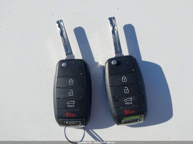 44631767 :رقم المزاد ، KNADM4A37E6352807 vin ، 2014 Kia Rio Lx مزاد بيع