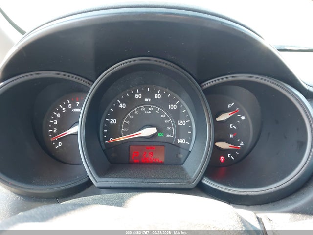 44631767 :رقم المزاد ، KNADM4A37E6352807 vin ، 2014 Kia Rio Lx مزاد بيع
