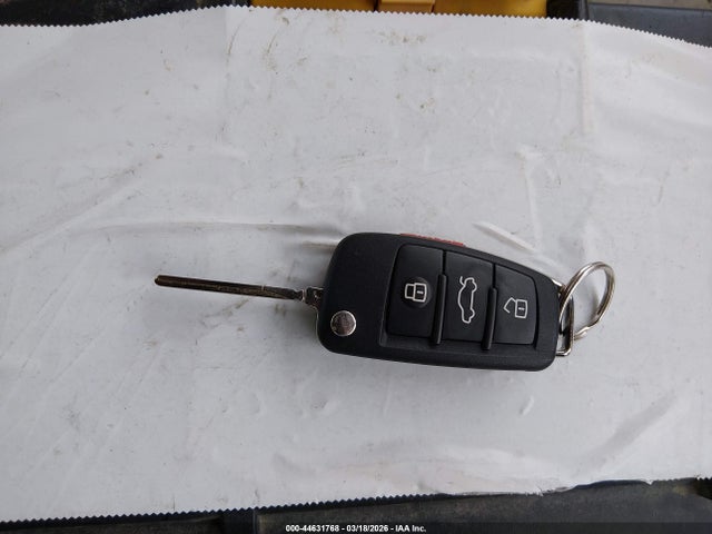 Продаж на аукціоні авто 2015 Audi Q3 2.0t Premium Plus, vin: WA1EFCFSXFR009186, номер лоту: 44631768