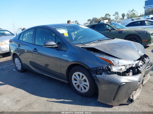 JTDKAMFU5N3174935 Toyota Prius L