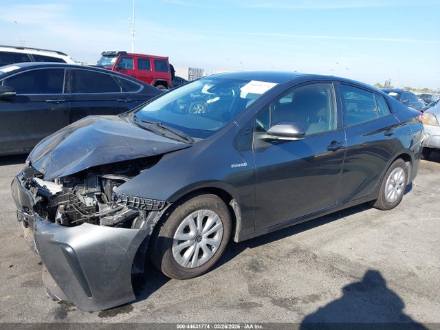 JTDKAMFU5N3174935 Toyota Prius L