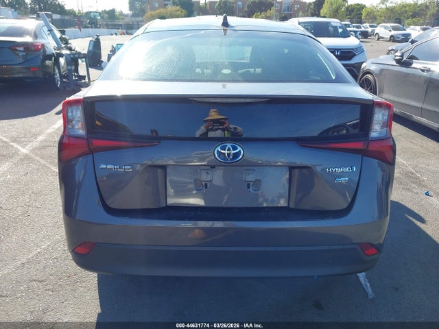 JTDKAMFU5N3174935 Toyota Prius L
