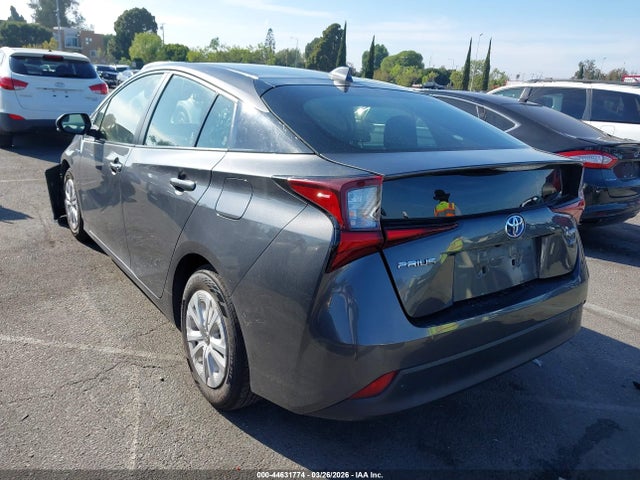 JTDKAMFU5N3174935 Toyota Prius L