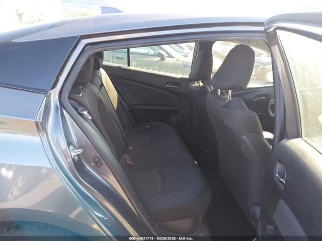 JTDKAMFU5N3174935 Toyota Prius L