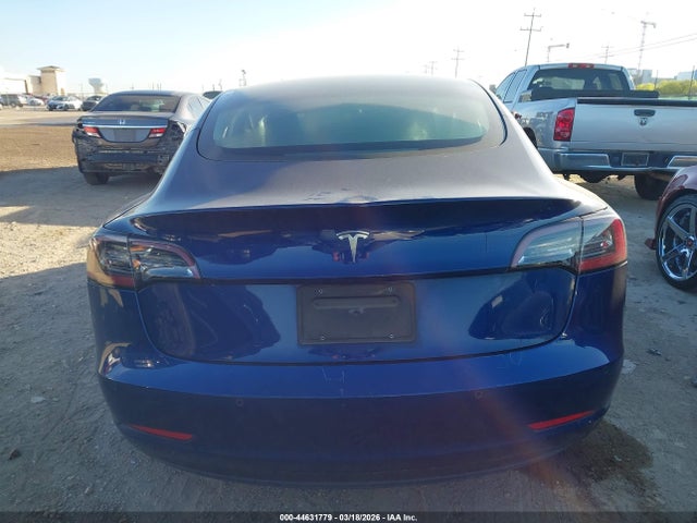Tesla Model 3 Standard Range Plus Rear-wheel Drive 2021 5YJ3E1EA2MF057670 Image 16