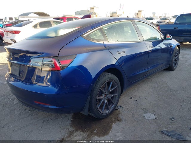 Tesla Model 3 Standard Range Plus Rear-wheel Drive 2021 5YJ3E1EA2MF057670 Image 4