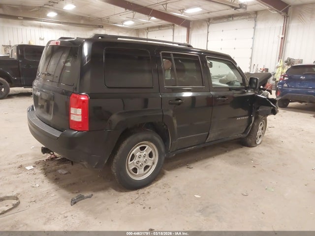 44631791 :رقم المزاد ، 1C4NJRBB2HD142280 vin ، 2017 Jeep Patriot Sport 4x4 مزاد بيع