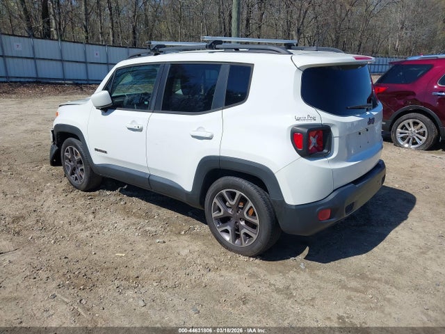 2015 Jeep Renegade Latitude მანქანა იყიდება აუქციონზე, vin: ZACCJABT2FPB97327, აუქციონის ნომერი: 44631806