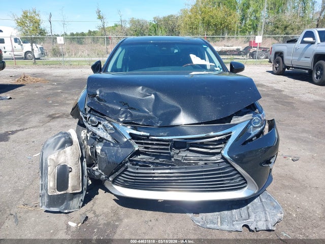 44631818 :رقم المزاد ، 58ABK1GG7HU075816 vin ، 2017 Lexus Es 350 مزاد بيع