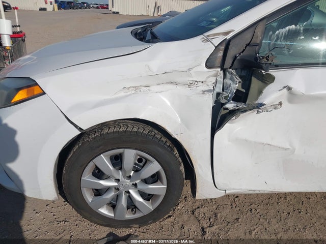 Toyota COROLLA LE 2016 5YFBURHE4GP546771 Image 6