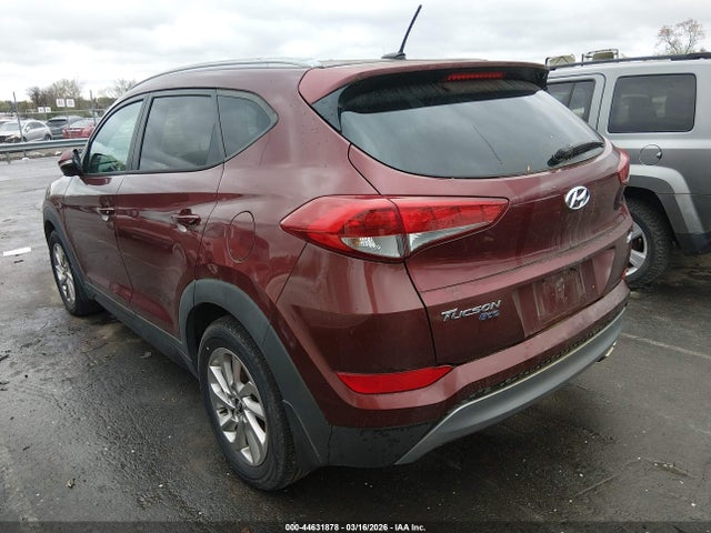2016 HYUNDAI TUCSON KM8J33A24GU040125 Photo 2