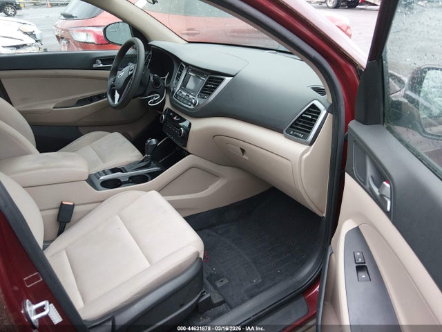 2016 HYUNDAI TUCSON KM8J33A24GU040125 Photo 4