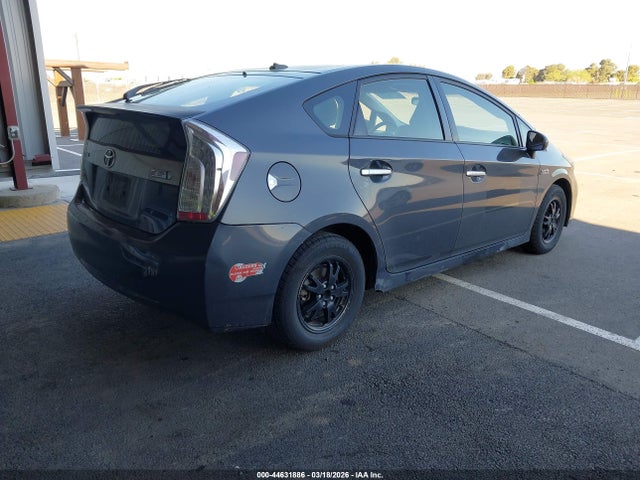 2013 TOYOTA PRIUS PLUG-IN JTDKN3DP1D3042779 Photo 3