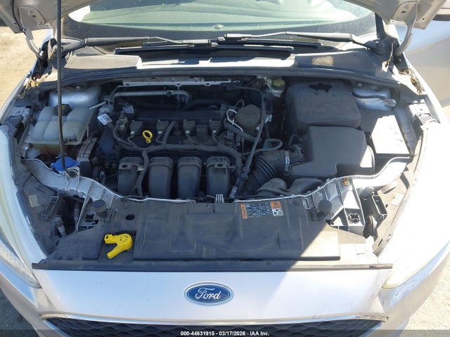 Ford FOCUS SE 2016 1FADP3F24GL284061 Image 10