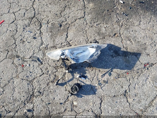 2018 Toyota Yaris Ia მანქანა იყიდება აუქციონზე, vin: 3MYDLBYVXJY321041, აუქციონის ნომერი: 44631945