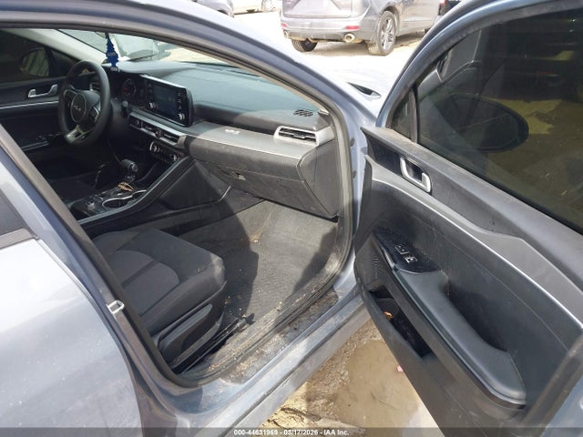 Продажа на аукционе авто 2022 Kia K5 Lxs, vin: 5XXG14J2XNG110255, номер лота: 44631969