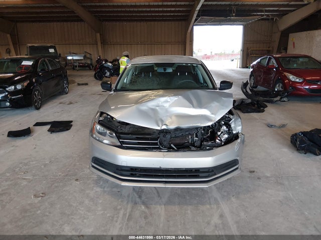44631998 :رقم المزاد ، 3VWD67AJ6GM294721 vin ، 2016 Volkswagen Jetta 1.4t Se مزاد بيع