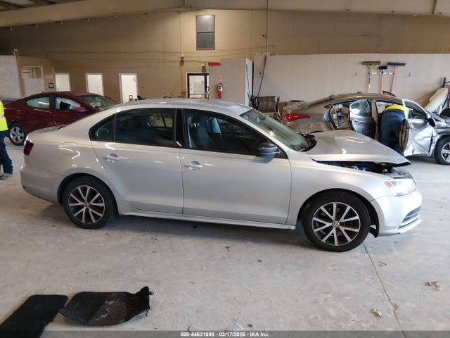44631998 :رقم المزاد ، 3VWD67AJ6GM294721 vin ، 2016 Volkswagen Jetta 1.4t Se مزاد بيع