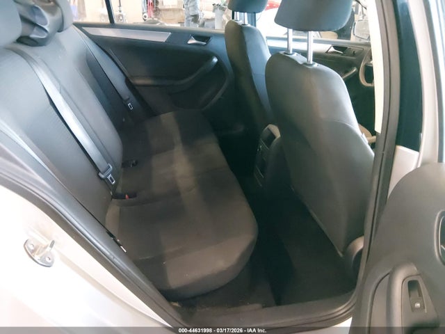 44631998 :رقم المزاد ، 3VWD67AJ6GM294721 vin ، 2016 Volkswagen Jetta 1.4t Se مزاد بيع
