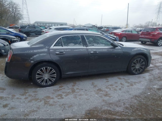 Aukcja sprzedaży 2014 Chrysler 300 300s, vin: 2C3CCAGT3EH164439, numer aukcji: 44632000