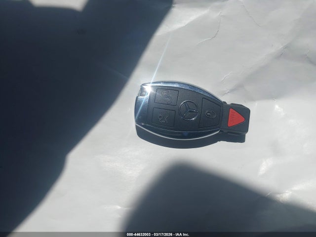 2015 Mercedes-benz C 300 მანქანა იყიდება აუქციონზე, vin: 55SWF4JB3FU082959, აუქციონის ნომერი: 44632003