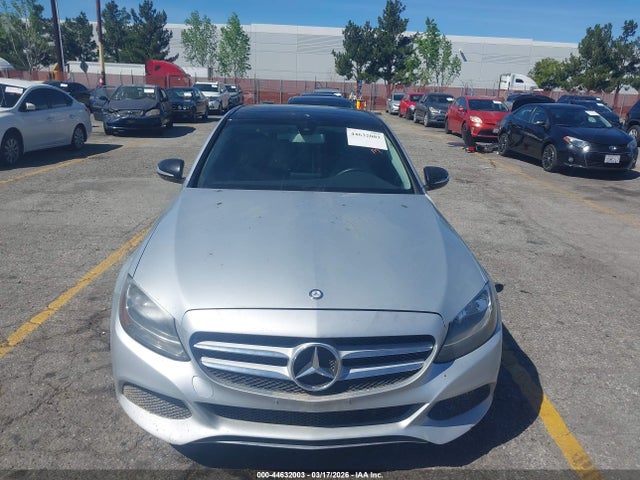 2015 Mercedes-benz C 300 მანქანა იყიდება აუქციონზე, vin: 55SWF4JB3FU082959, აუქციონის ნომერი: 44632003
