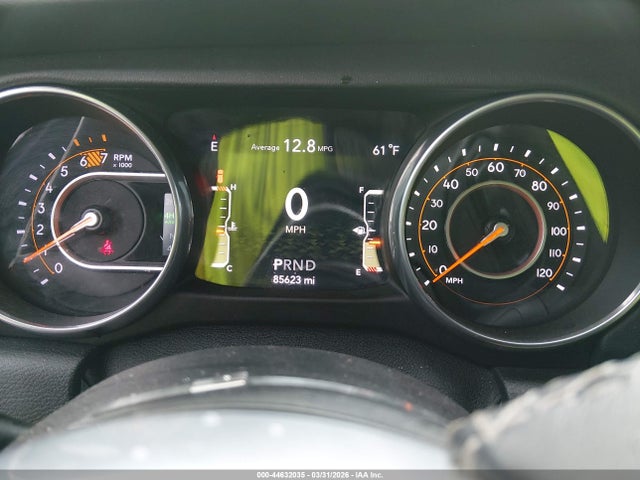 Продаж на аукціоні авто 2018 Jeep Wrangler Unlimited Sahara 4x4, vin: 1C4HJXEN7JW131700, номер лоту: 44632035