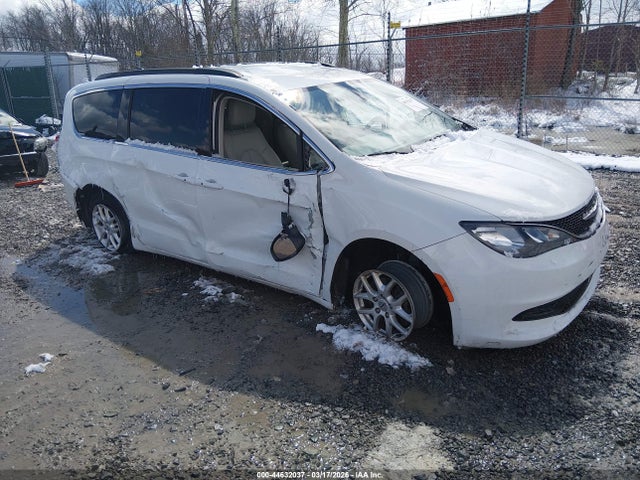 2021 Chrysler Voyager Lxi მანქანა იყიდება აუქციონზე, vin: 2C4RC1DG4MR506387, აუქციონის ნომერი: 44632037