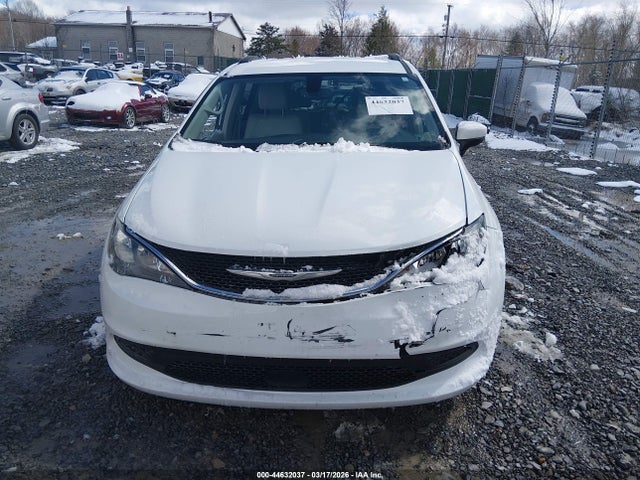 44632037 :رقم المزاد ، 2C4RC1DG4MR506387 vin ، 2021 Chrysler Voyager Lxi مزاد بيع