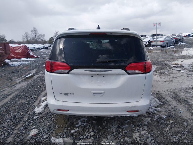 44632037 :رقم المزاد ، 2C4RC1DG4MR506387 vin ، 2021 Chrysler Voyager Lxi مزاد بيع